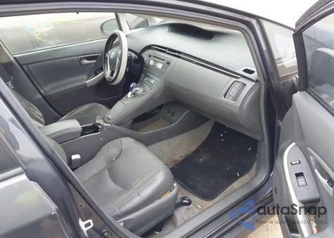 2010 Toyota Prius Iv z USA, uszkodzony, nr VIN JTDKN3DU6A0053540